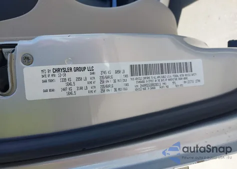 2011 Chrysler Town & Country Touring из США, поврежденный, VIN 2A4RR5DG3BR638313